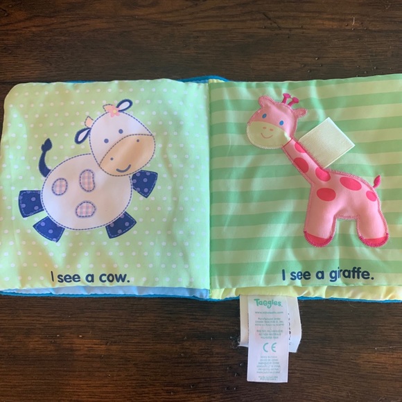 Soft TaGgies Infant Book - Picture 4 of 6